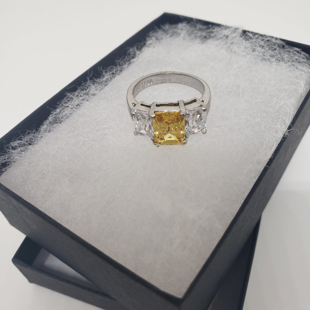 Simulated Yellow & Clear 3 Gemstone 925 FAS Sterling Silver Ring Size 7